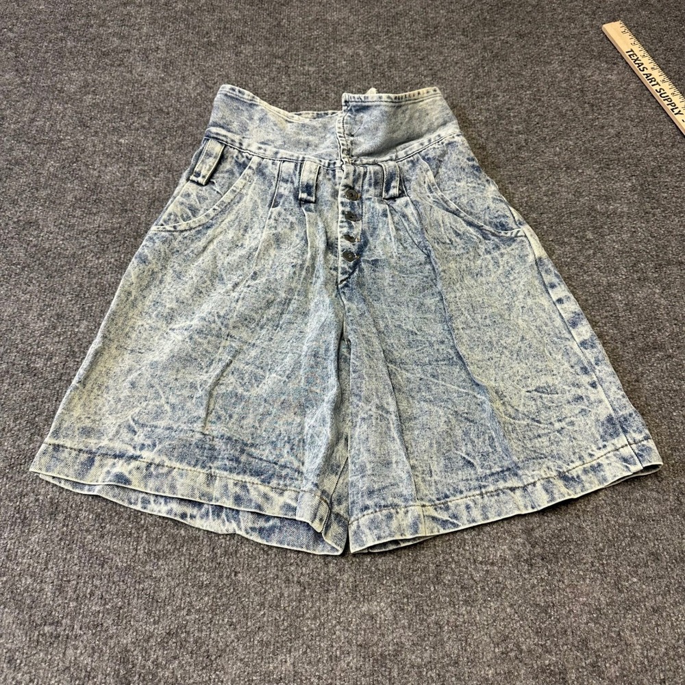Vintage Denim Shorts Womens Size 5 Blue Acid Wash High Waist Pleated USA Made